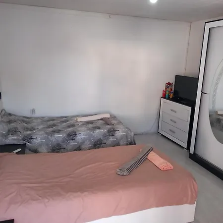 Apartment Red